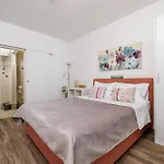 Near The Sea Barbat Apartman