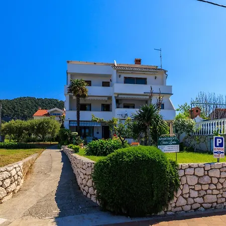 Near The Sea Barbat Apartamento *