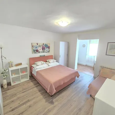 Apartment Near The Sea Barbat Barbat na Rabu