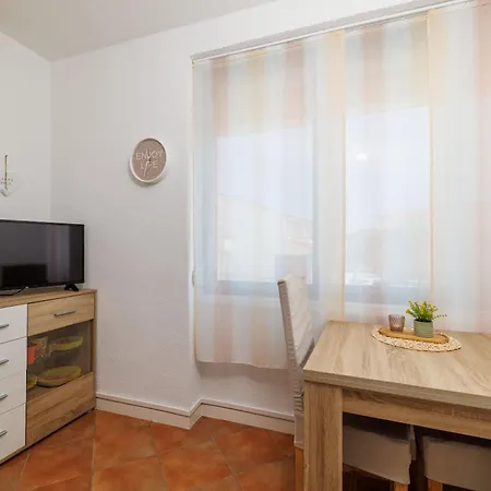 Near The Sea Barbat * Barbat na Rabu