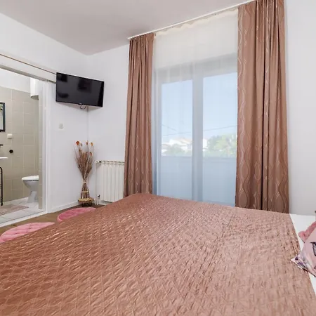 Near The Sea Barbat * Barbat na Rabu