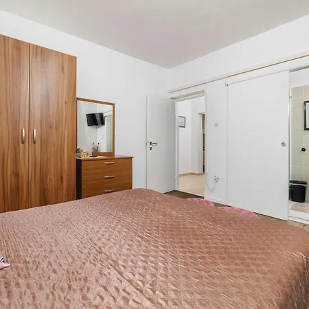 Near The Sea Barbat Apartamento