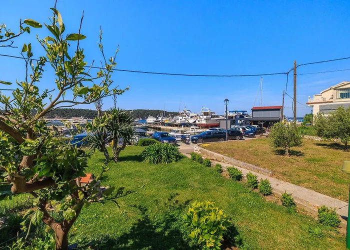 דירה Near The Sea Barbat *